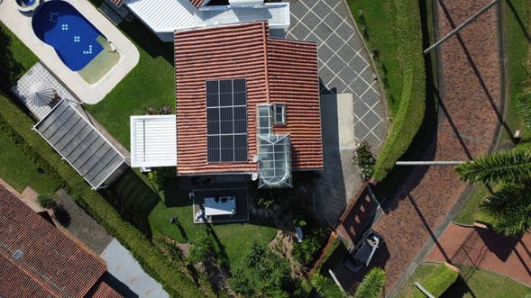 Paneles solares, Residencia en Manizales