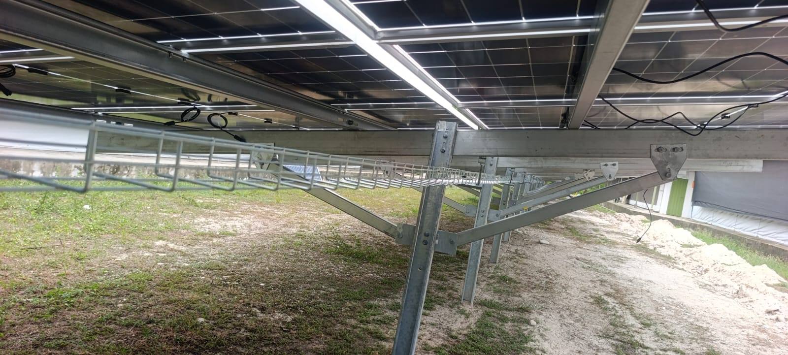 Paneles solares, AVSA Granja Terrazas
