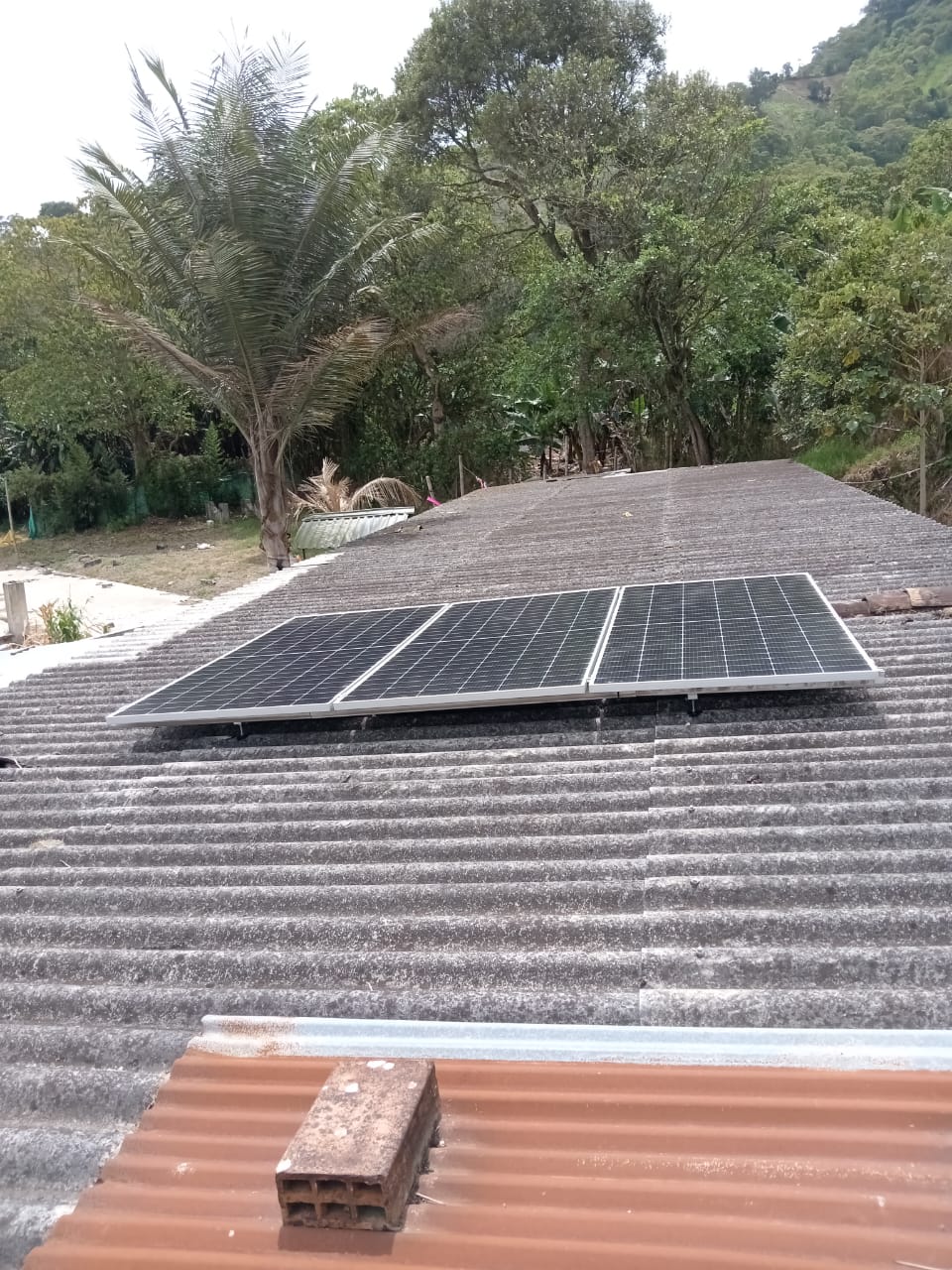 Paneles solares, Red Aislada - Grupo Bios