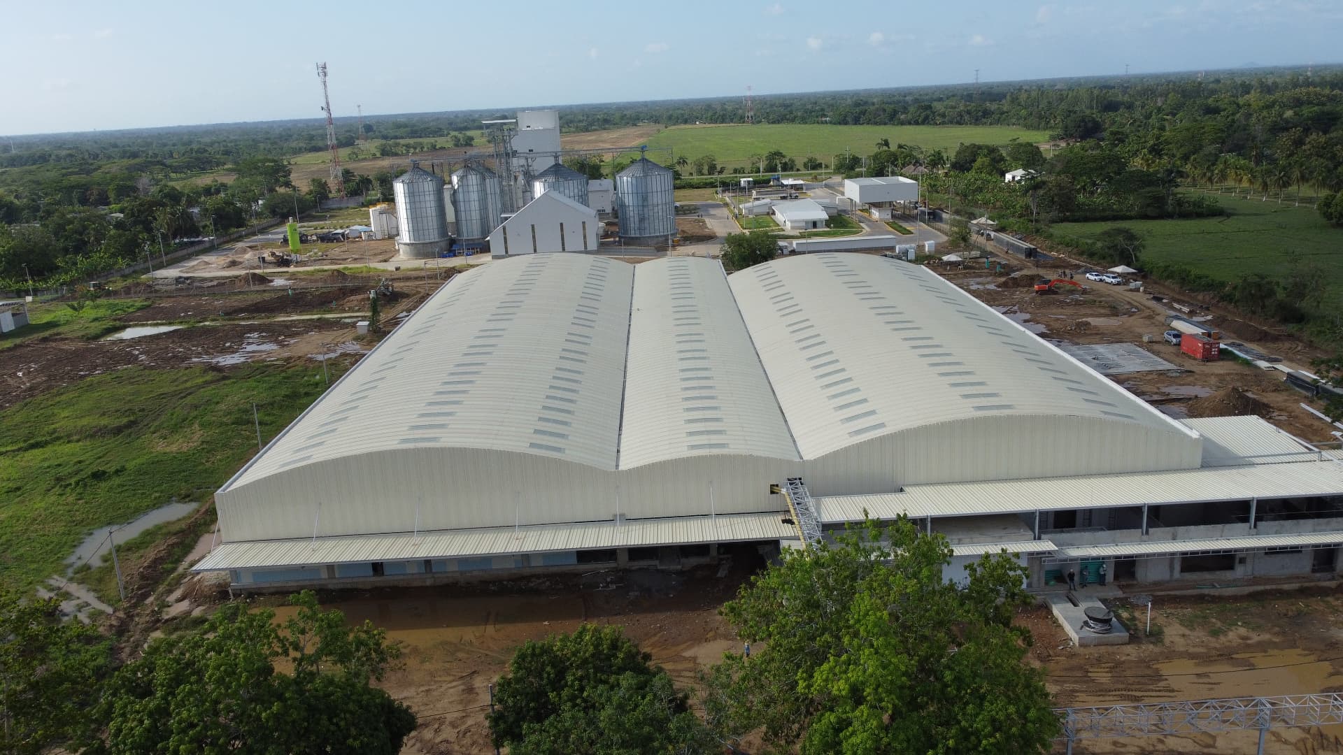 Paneles solares, AVSA Incubadora Berástegui Fase I