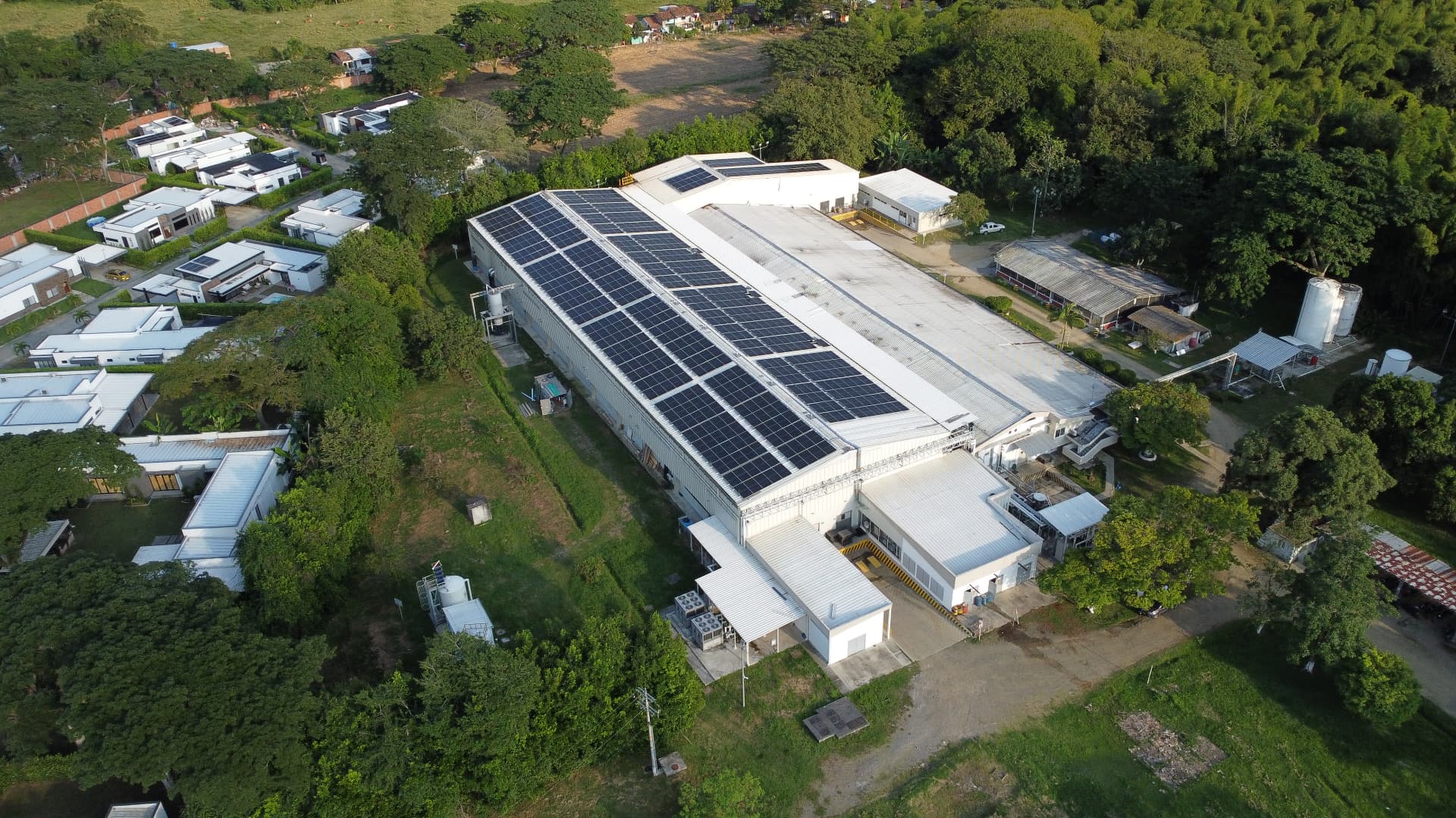 Paneles solares, Avidesa de Occidente Zaragoza